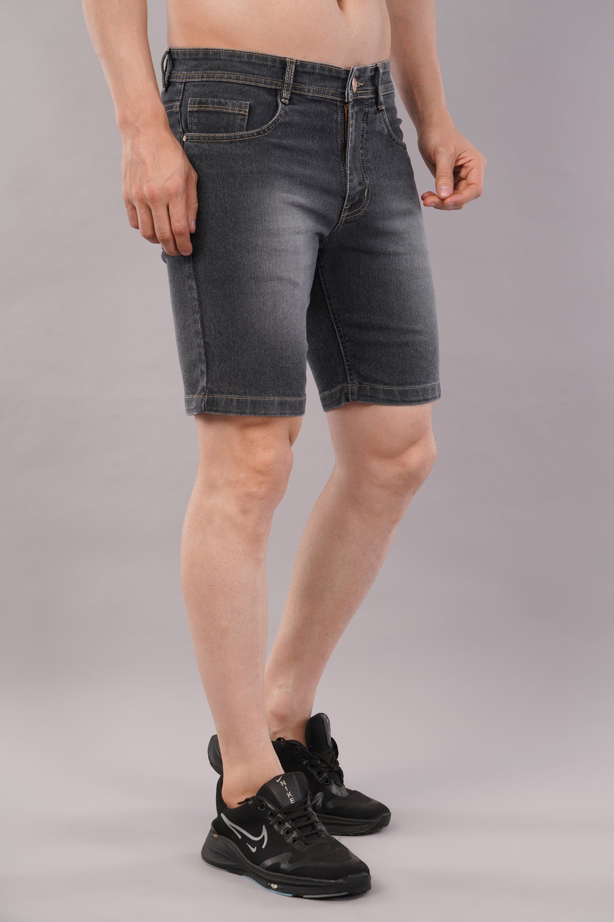 Men Denim Shorts ( 2001_L.Greyviskar )